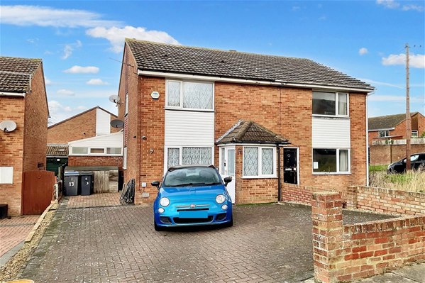 St. Edmunds Road, Deal, CT14